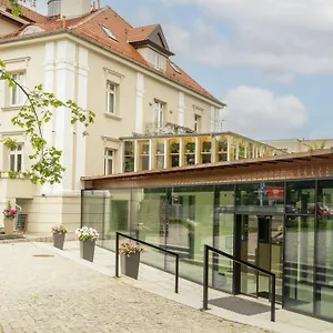 https://platinum-palace-residence-boutique-hotel.poznan-hotels.com