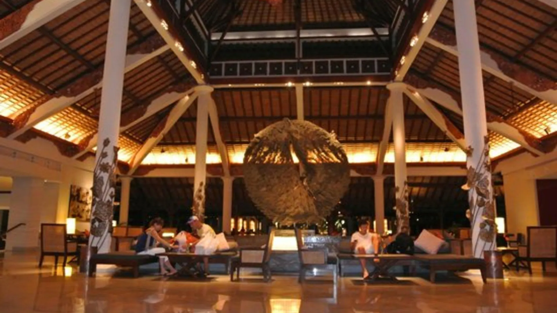 Padma Resort Legian אינדונזיה
